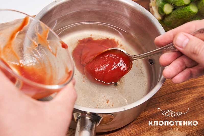 Клопотенко раскрыл секрет идеальных огурцов с кетчупом чили: вкус &quot;взорвет&quot; ваши рецепторы!