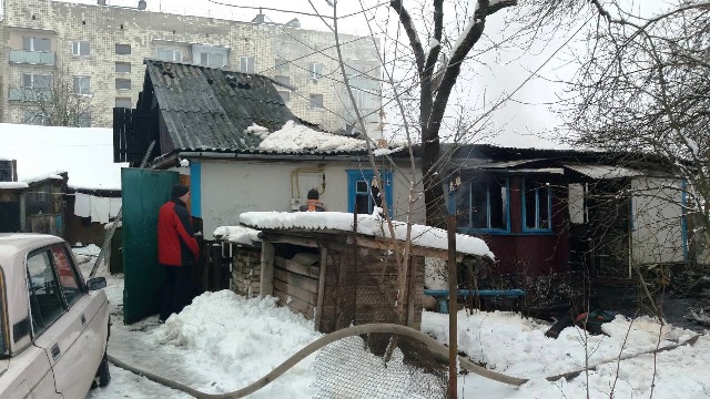 В Житомирской области на пожаре жилого дома погибли 2 человека