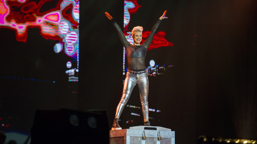 Великие маги The Illusionists возвращаются в Киев