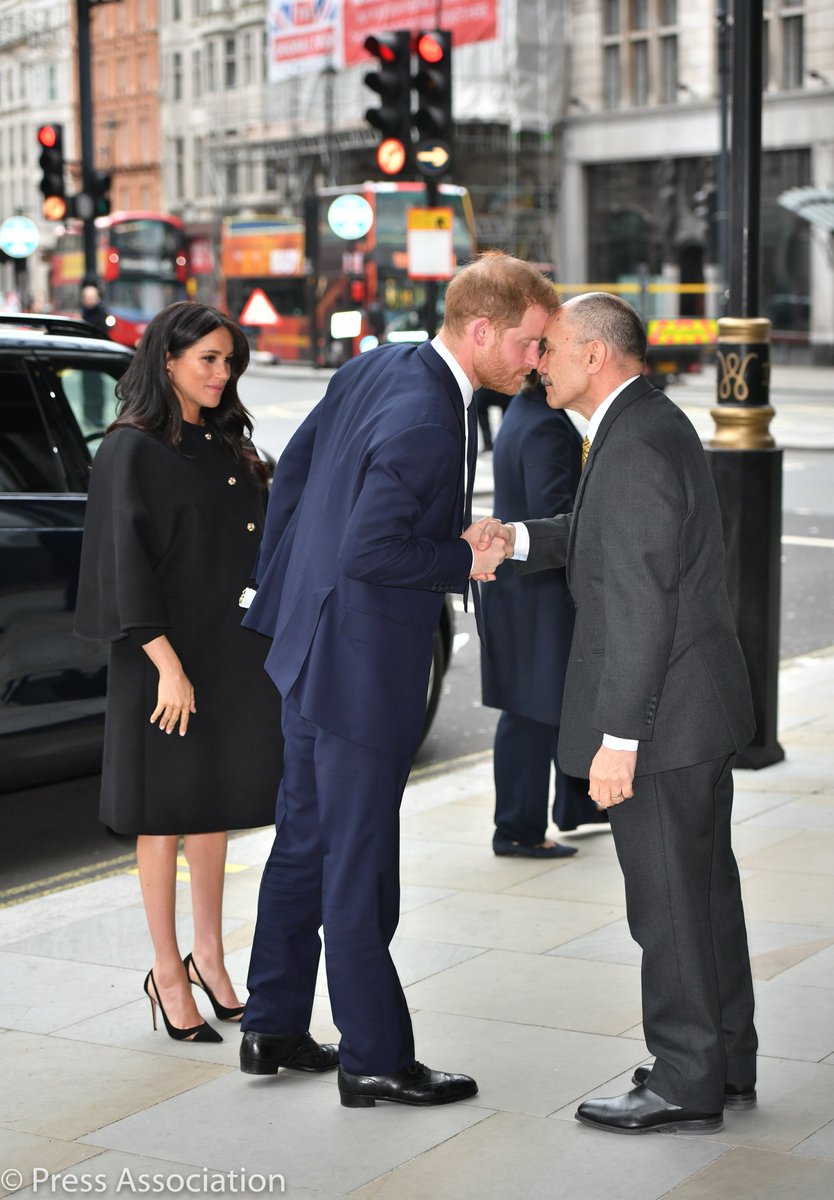 Мы с вами: Меган Маркл вышла из декрета, чтобы выразить сочувствие семьям жертв теракта
