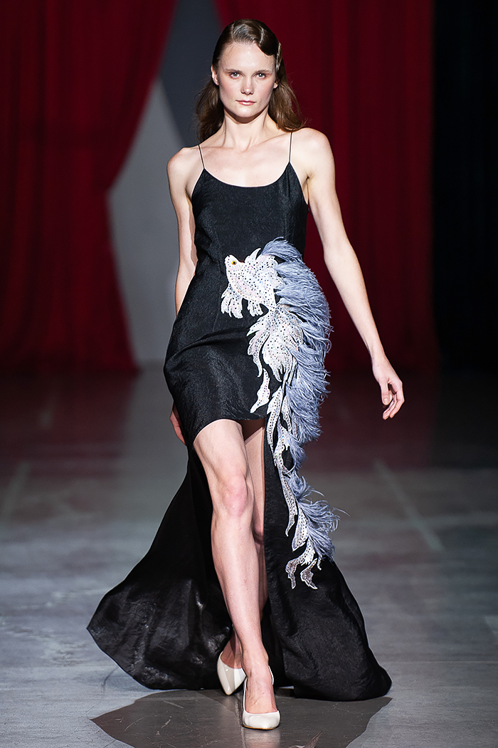 "Епоха золотої рибки": DARJA DONEZZ представила символічну колекцію FW19-20