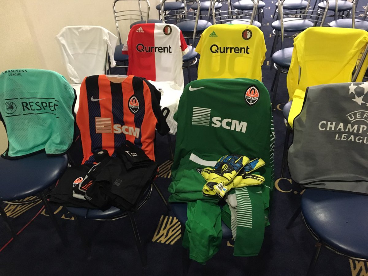 Шахтер - Феєнорд: онлайн трансляция (рахунок 3:1)