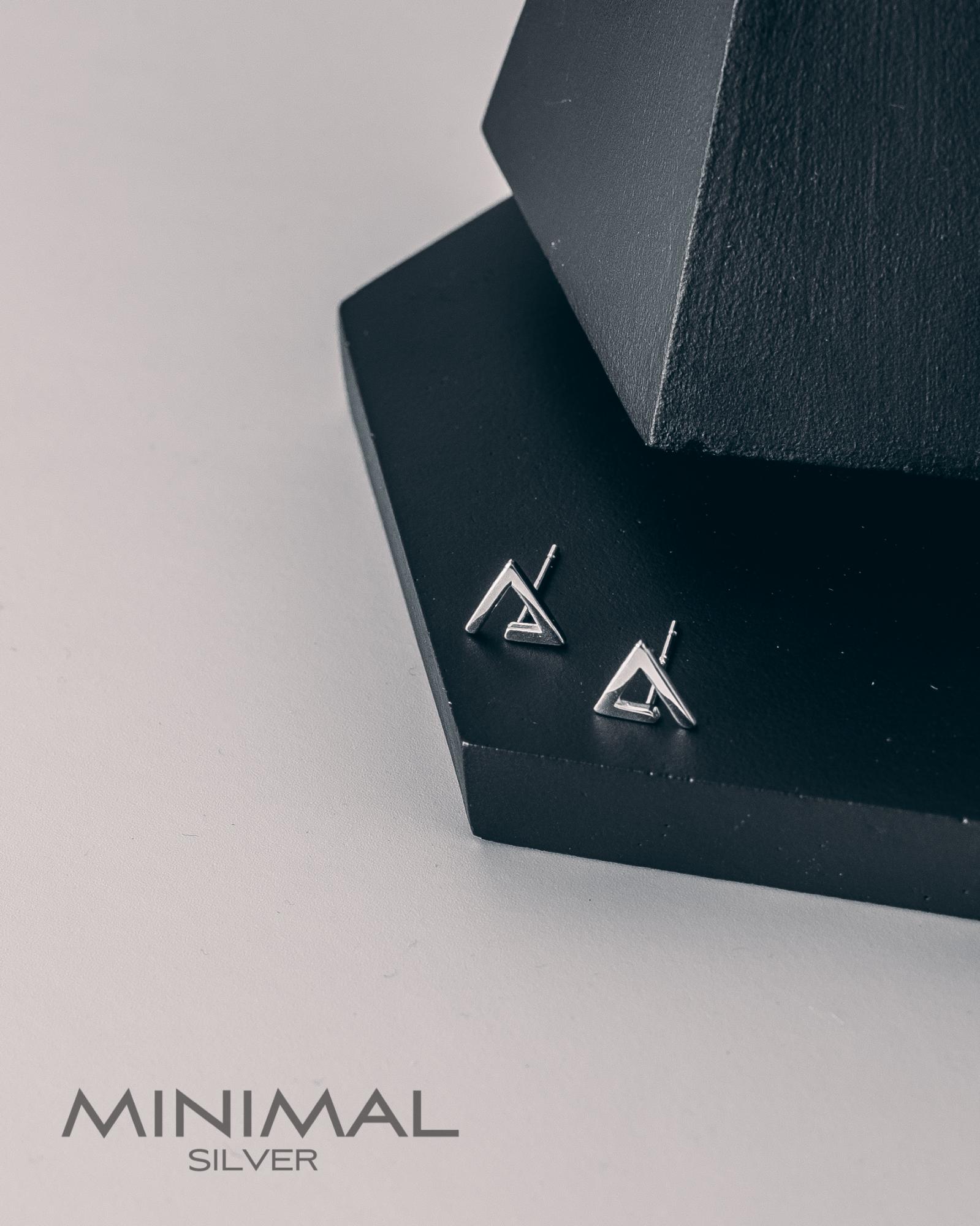 Серебряные украшения: выбираем подарки к празднику с Minimal Silver