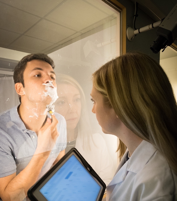 &quot;Лезо гостріше, ніж скальпель хірурга&quot;: незвичайні факти і поради про гоління