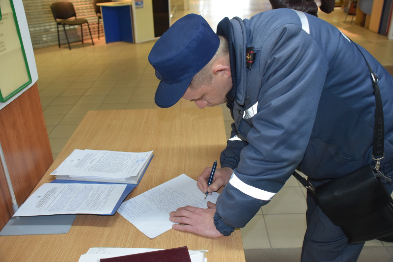 ДСНС повідомляє про недопуск співробітників до перевірки ТЦ у Миколаєві