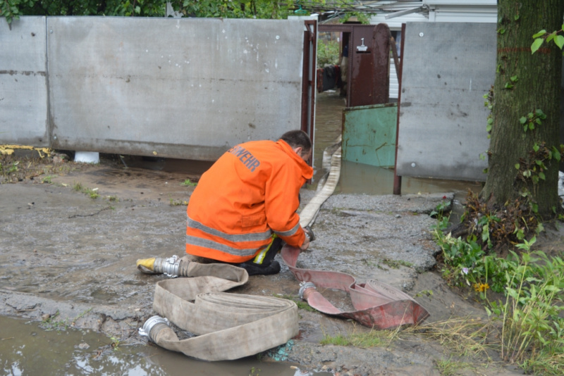 Негода в Україні: у Чернігові підтоплено майже 90 приватних домоволодінь, є постраждалі