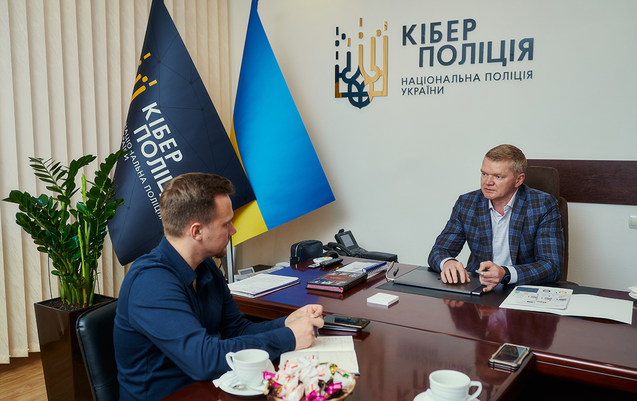 Глава Киберполиции Александр Гринчак: Через криптовалюту проходит большинство преступных операций