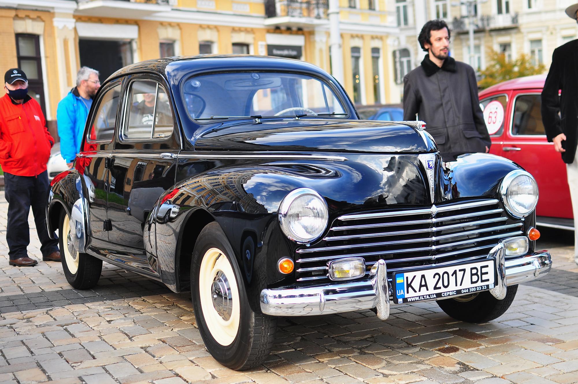 В Киеве покажут первые советские лимузины и британские Rolls Royce: где и когда