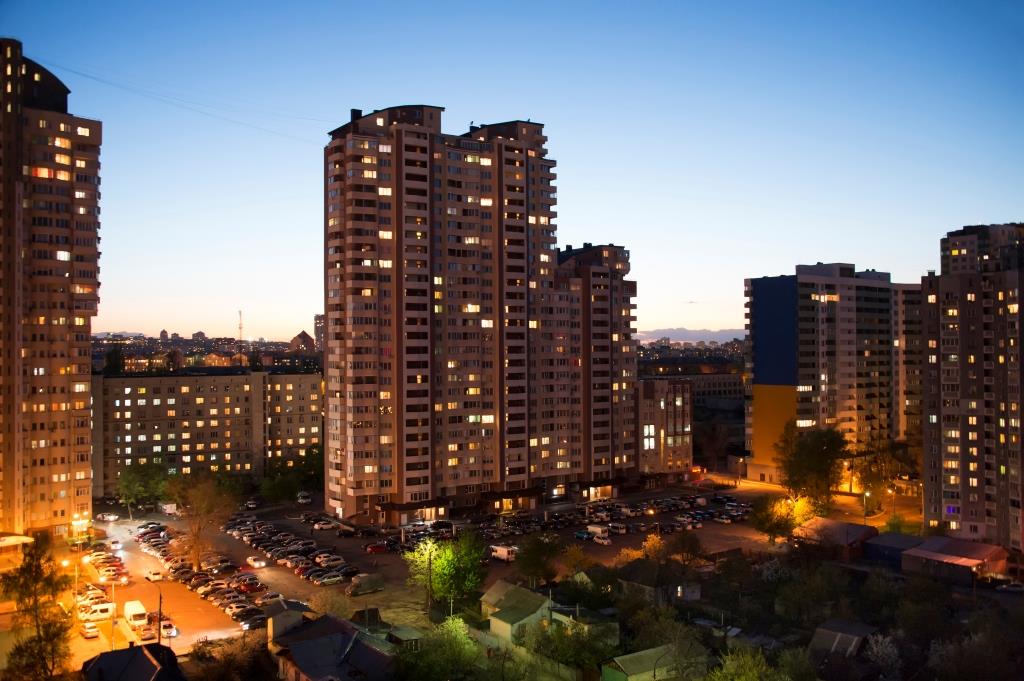 Центр Киева, спальный район или новостройка за городом: где лучше жить?