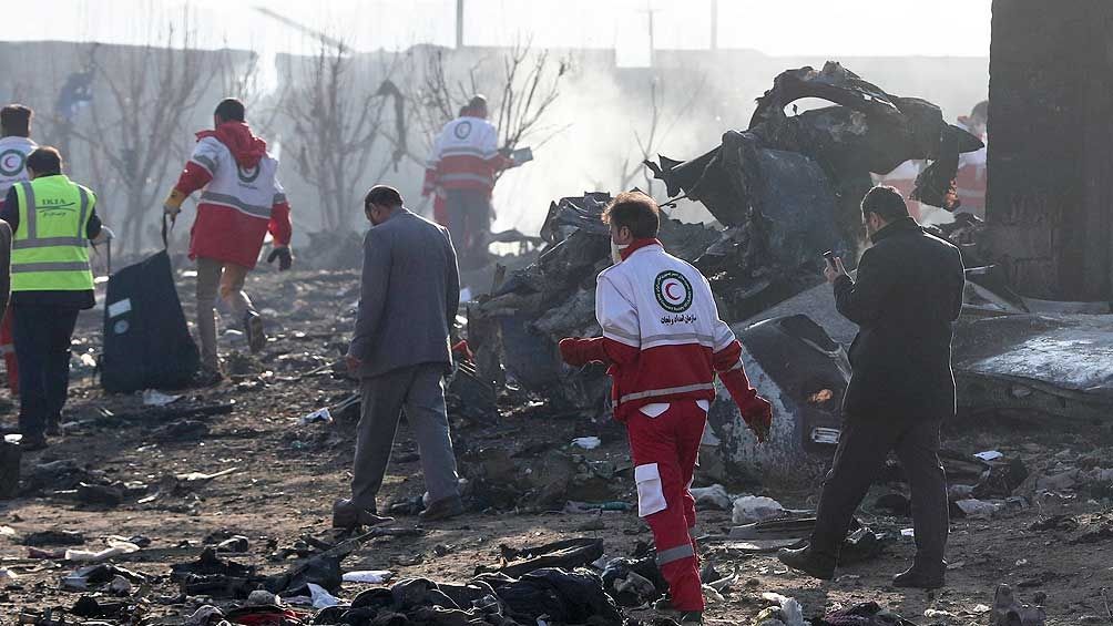 на месте падения самолета