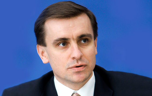 дипломат Константин елисеев так же рассматривается как новый глава АП