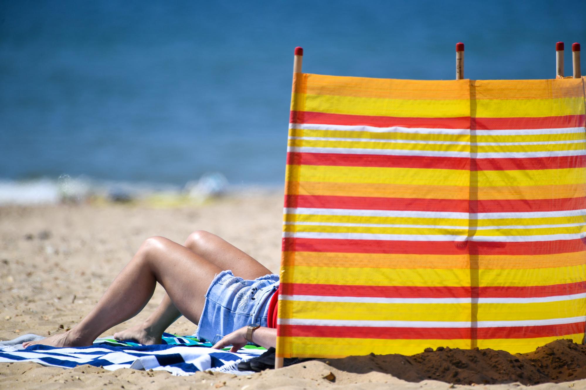 Почему употреблять алкоголь в жару опасно для здоровья: названы риски