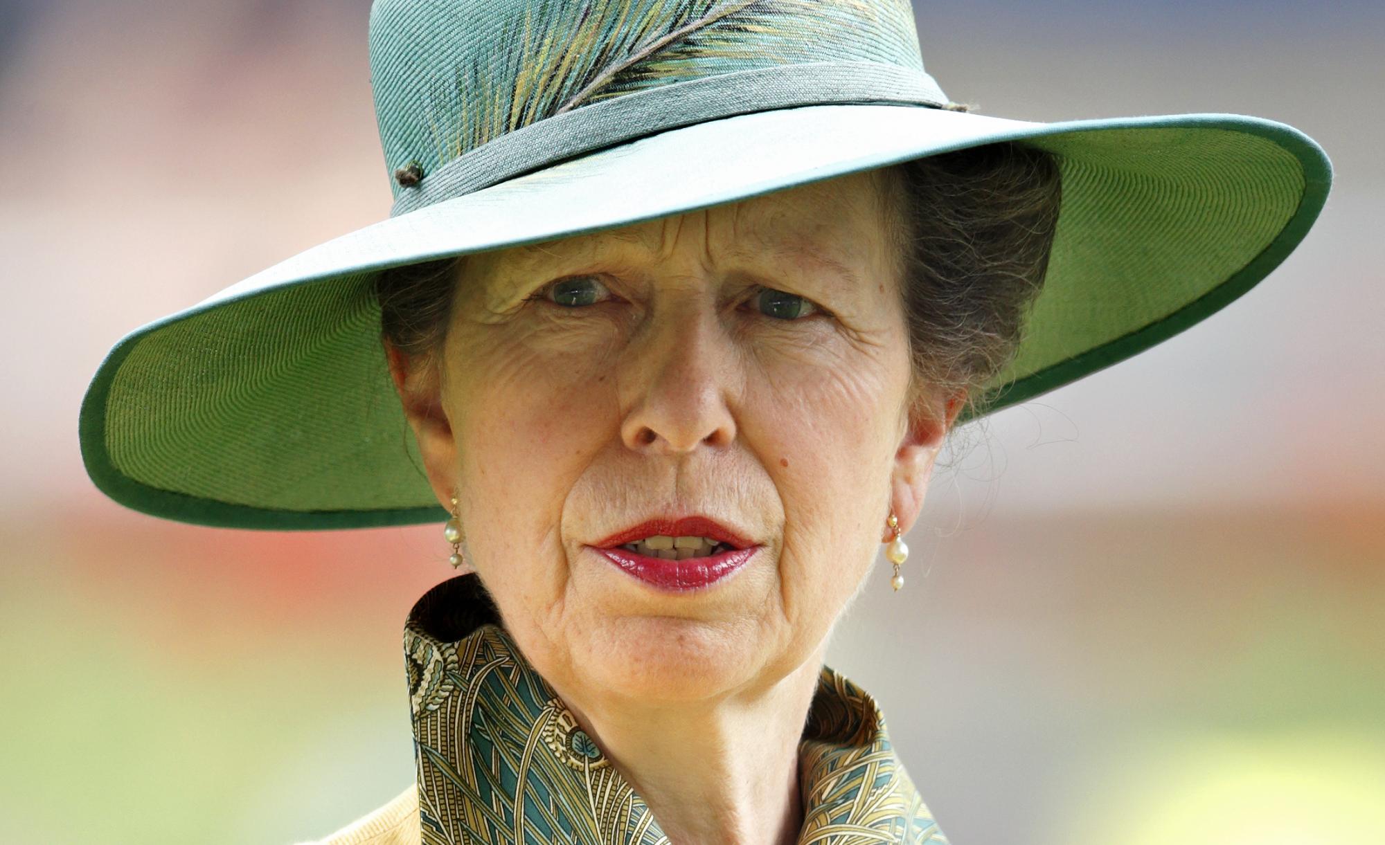 Названо ім'я члена королівської сім'ї, якого Меган Маркл звинуватила в расизмі