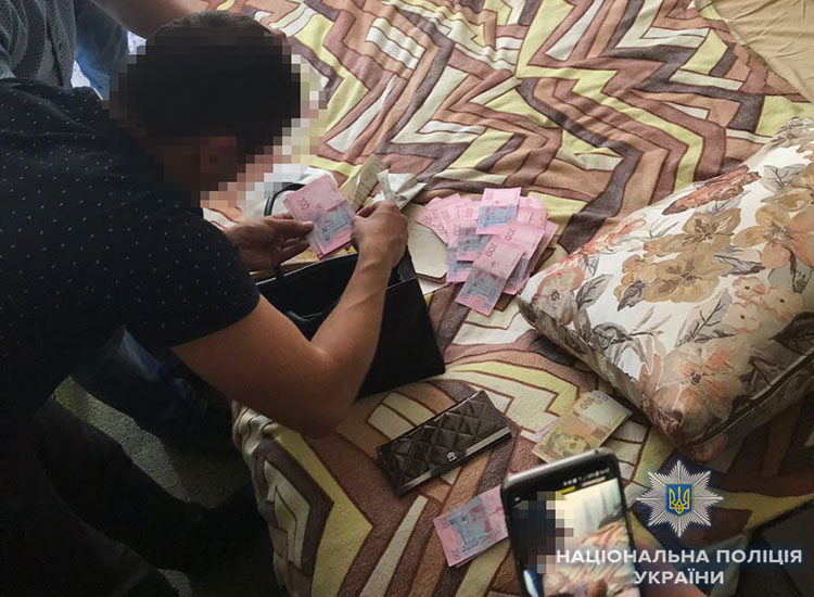 В Хмельницкой области разоблачили на взятке прокурора