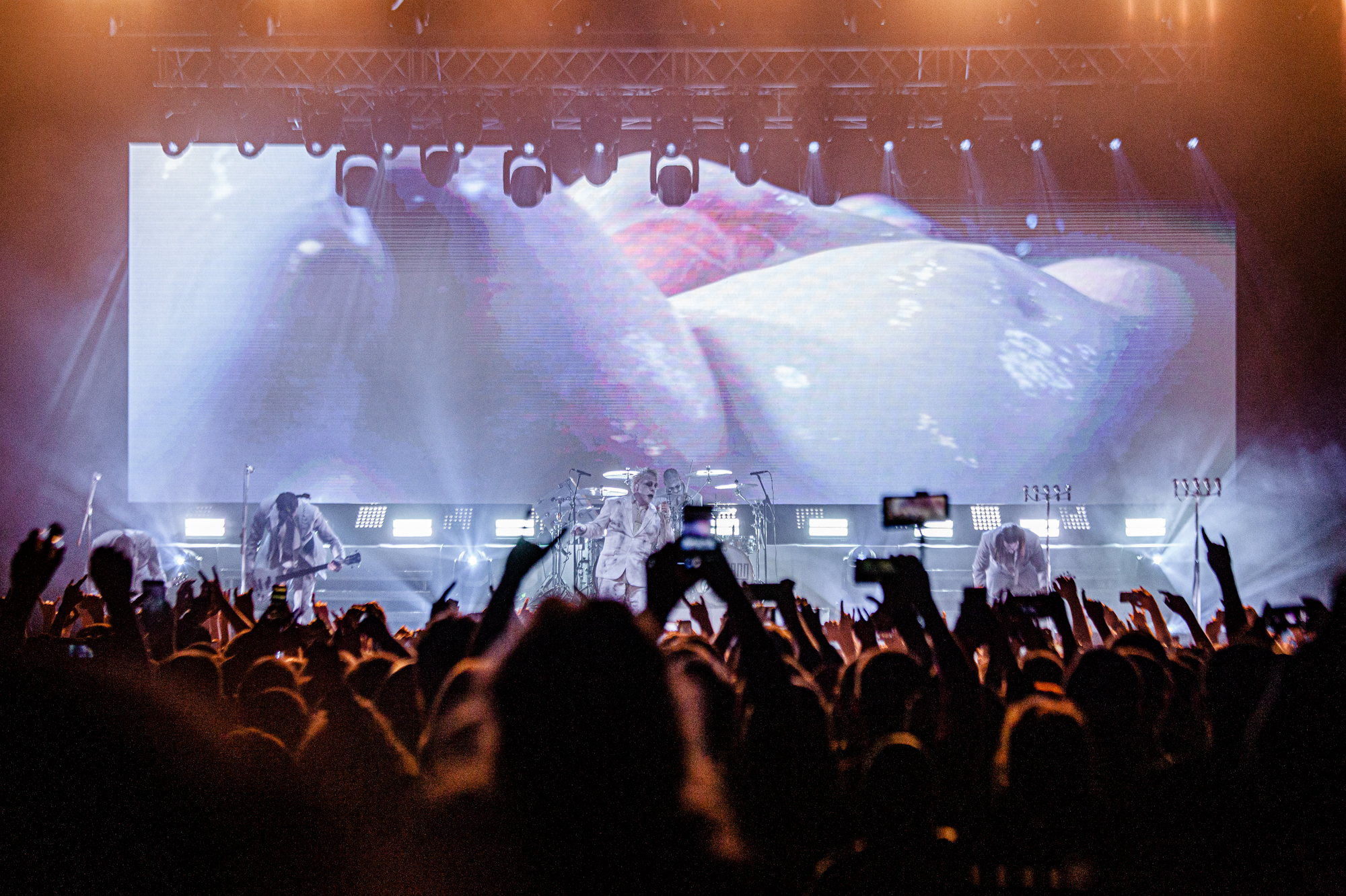 Ліндеманн &quot;розірвав&quot; Київ: великий фоторепортаж з концерту суперзірки