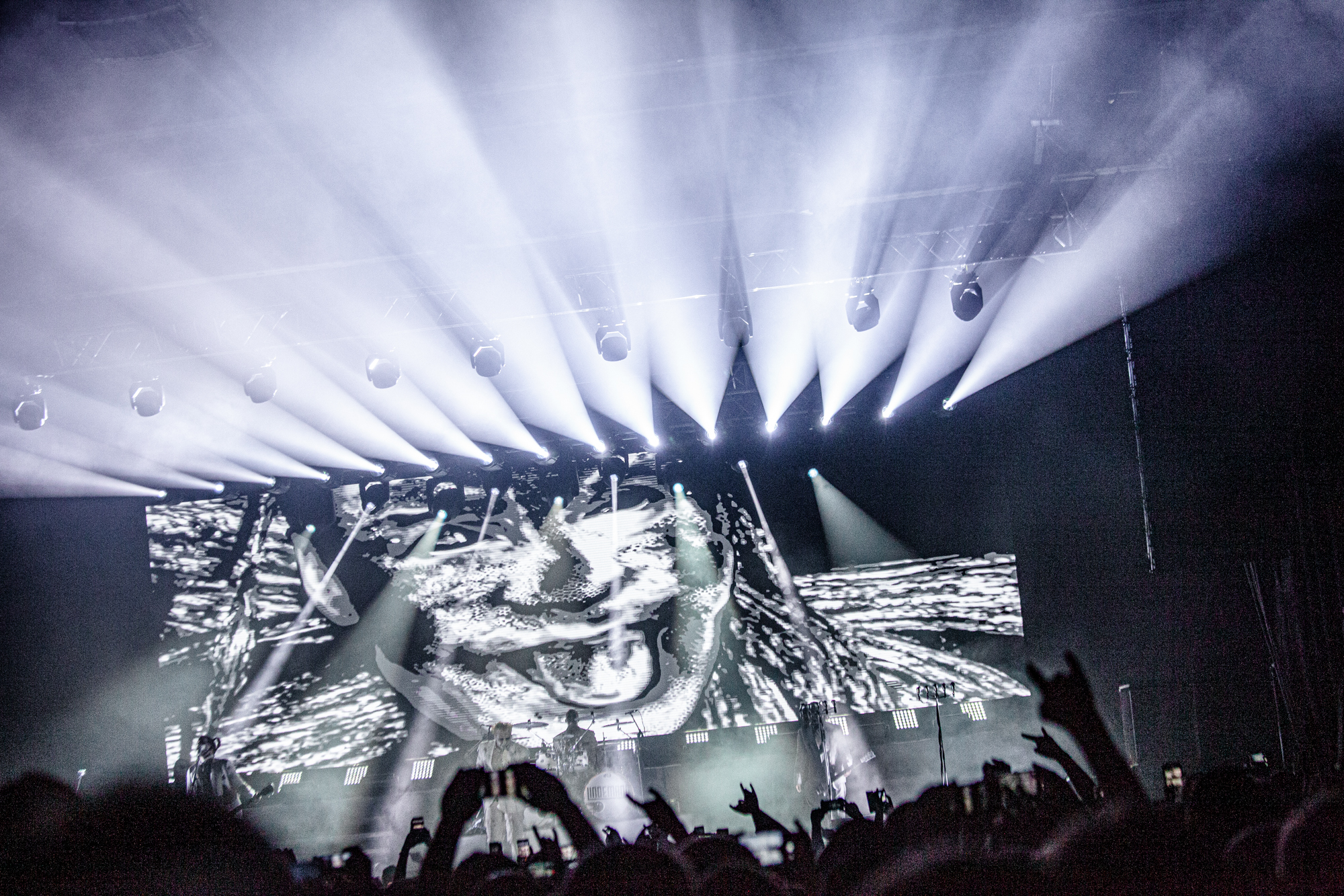 Ліндеманн &quot;розірвав&quot; Київ: великий фоторепортаж з концерту суперзірки