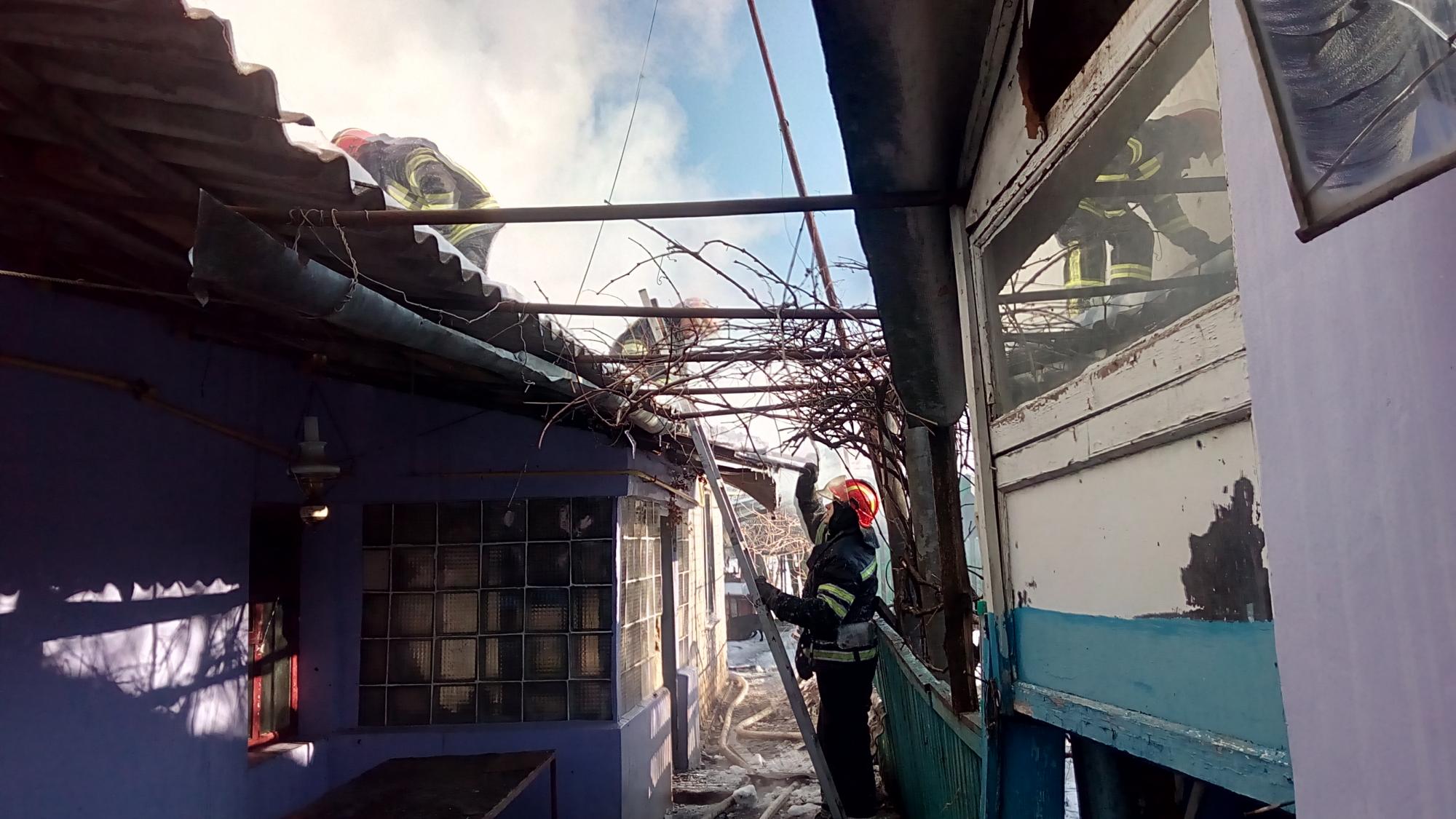 Внаслідок пожежі в Луганській області загинули 2 людини