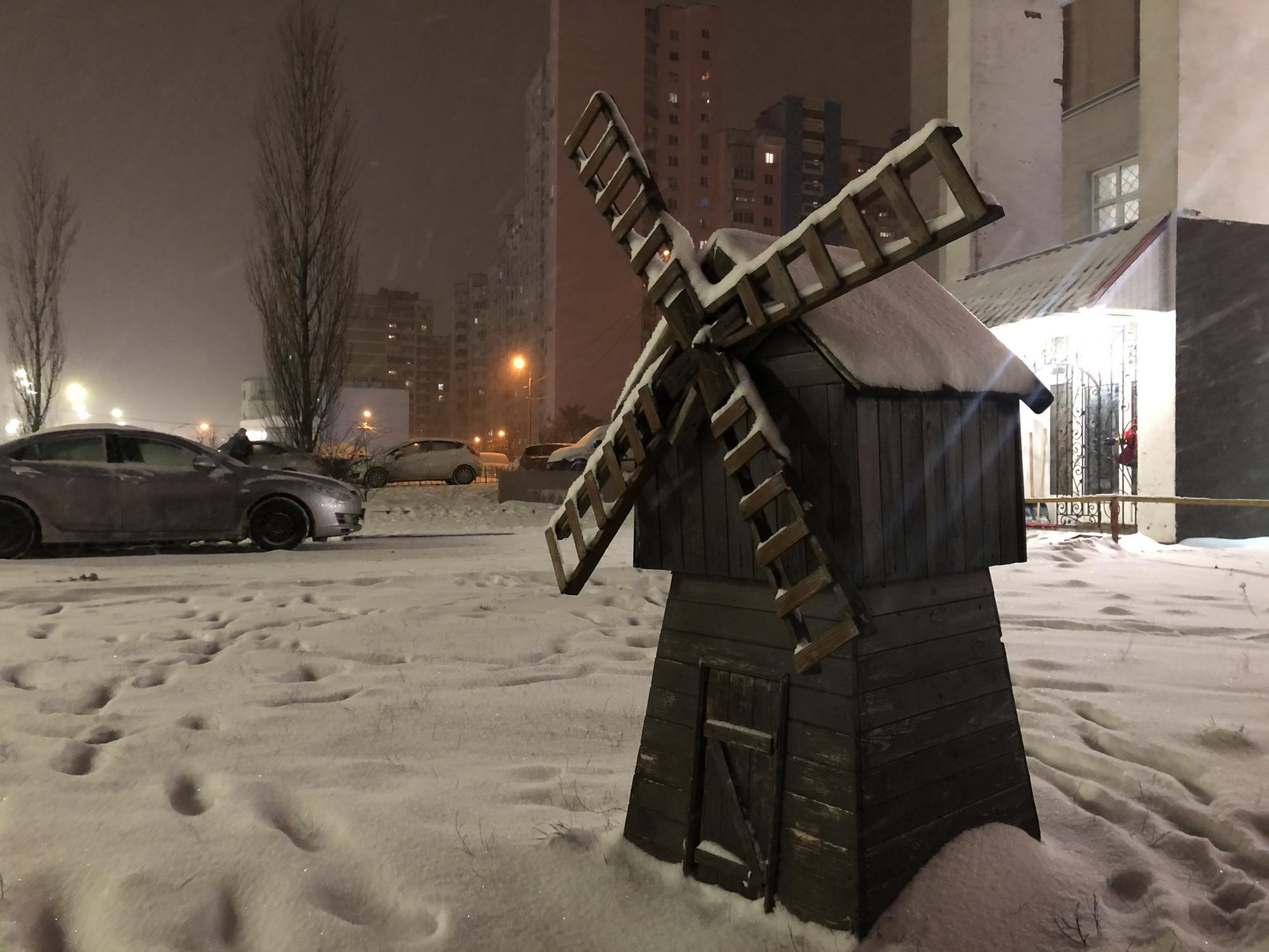 В Киев пришла зимняя сказка: фото и видео снегопада