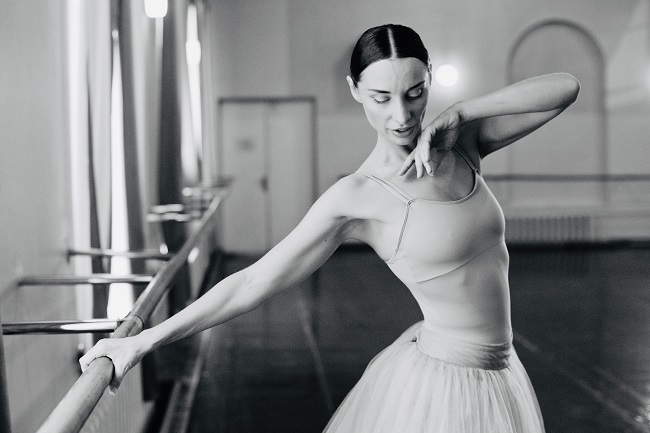 Побачите в дзеркалі струнку жінку: топ-5 секретів харчування від прима-балерина Христини Шишпор