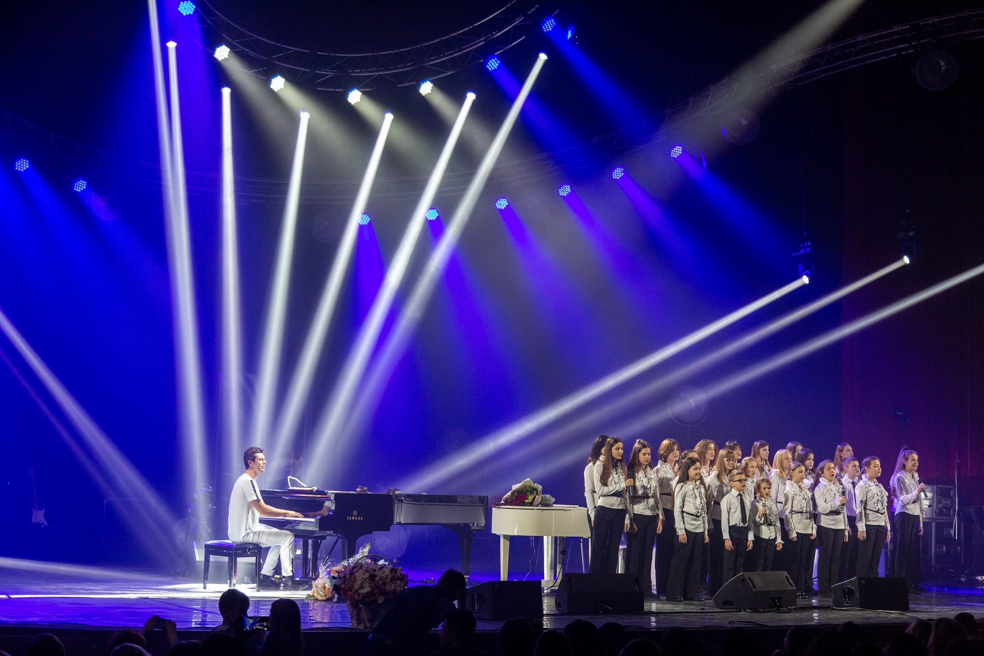 Всесвітньо відомий співак &quot;засвітився&quot; на концерті української зірки