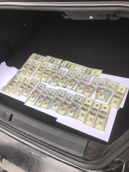 В Хмельницкой области на взятках разоблачены руководители исправительной колонии