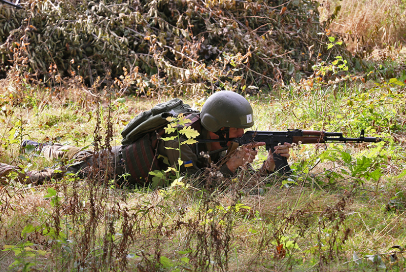 В Ивано-Франковской области проходят сборы лейтенантов Нацгвардии по стандартам НАТО