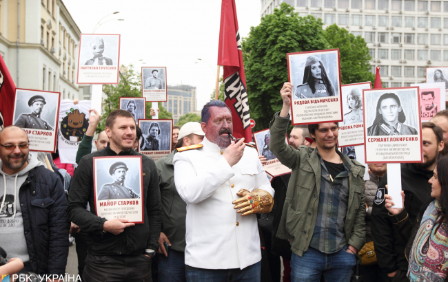 День перемоги в Києві: як пройшло 9 травня на вулицях столиці (відео)