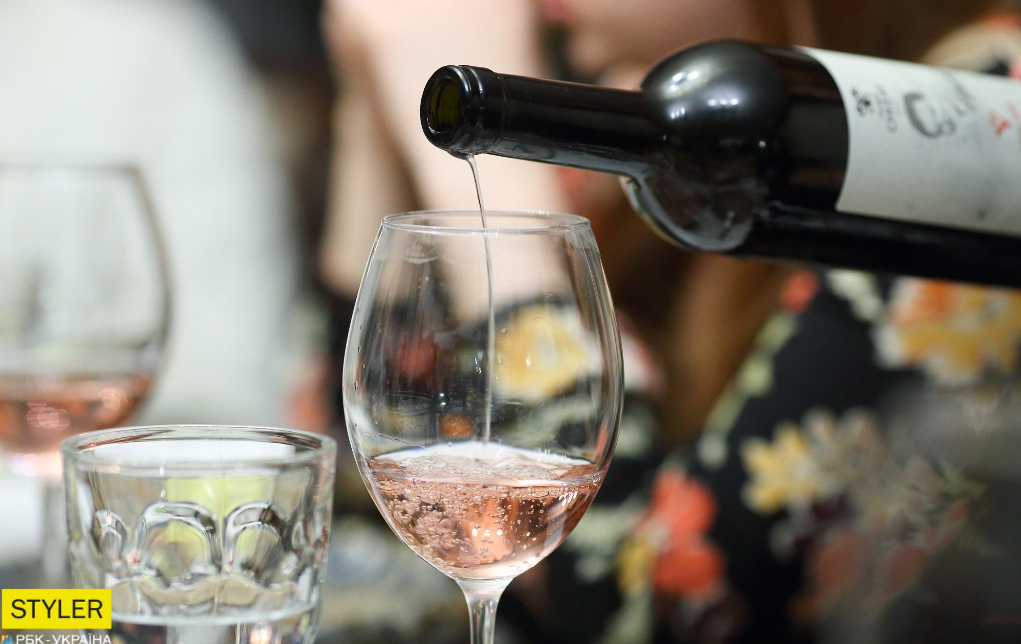 Из музыканта в виноделы: Олег Скрипка о новой страсти в жизни и дружбе с Пьером Ришаром