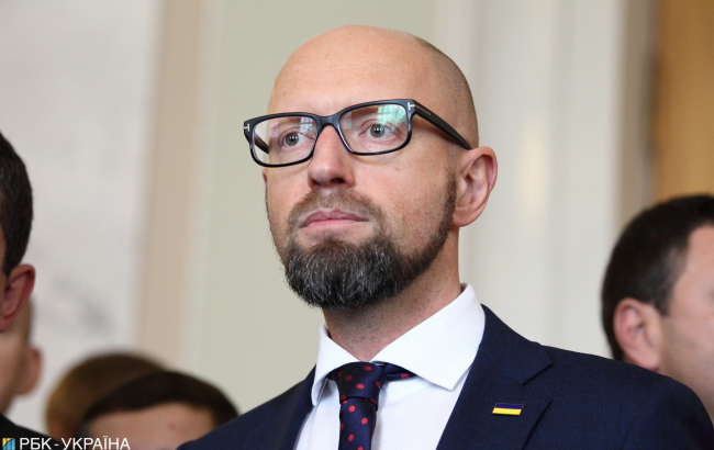 Забіг на місцях: які партії поборються за владу на виборах восени