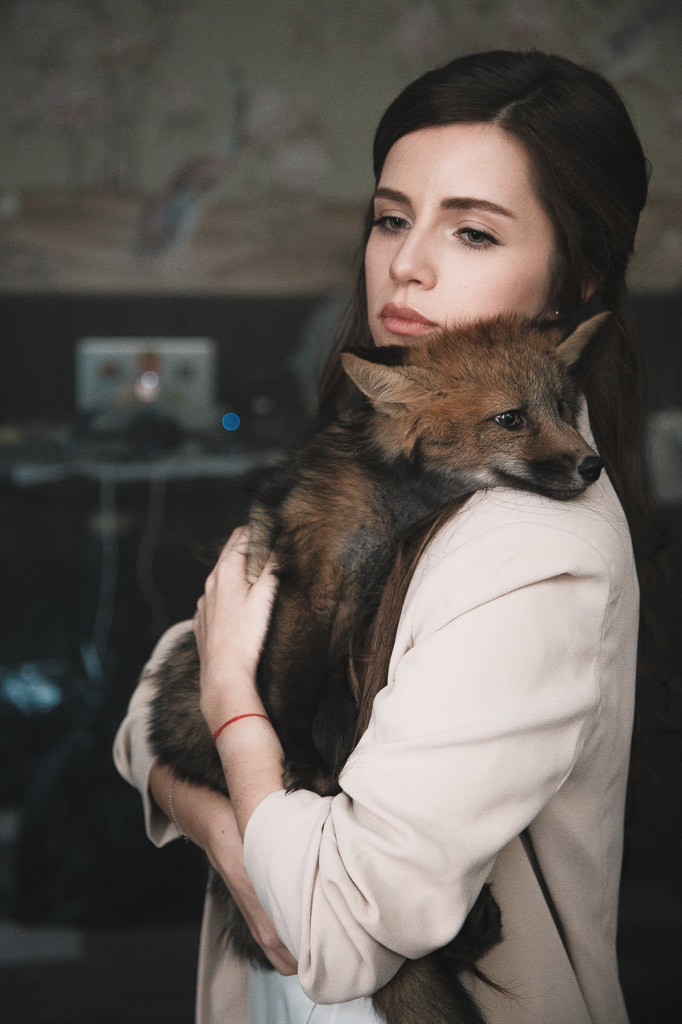 Христина Соловий очаровала мистическим клипом-дежавю на ленту Дэвида Линча "Твин Пикс"