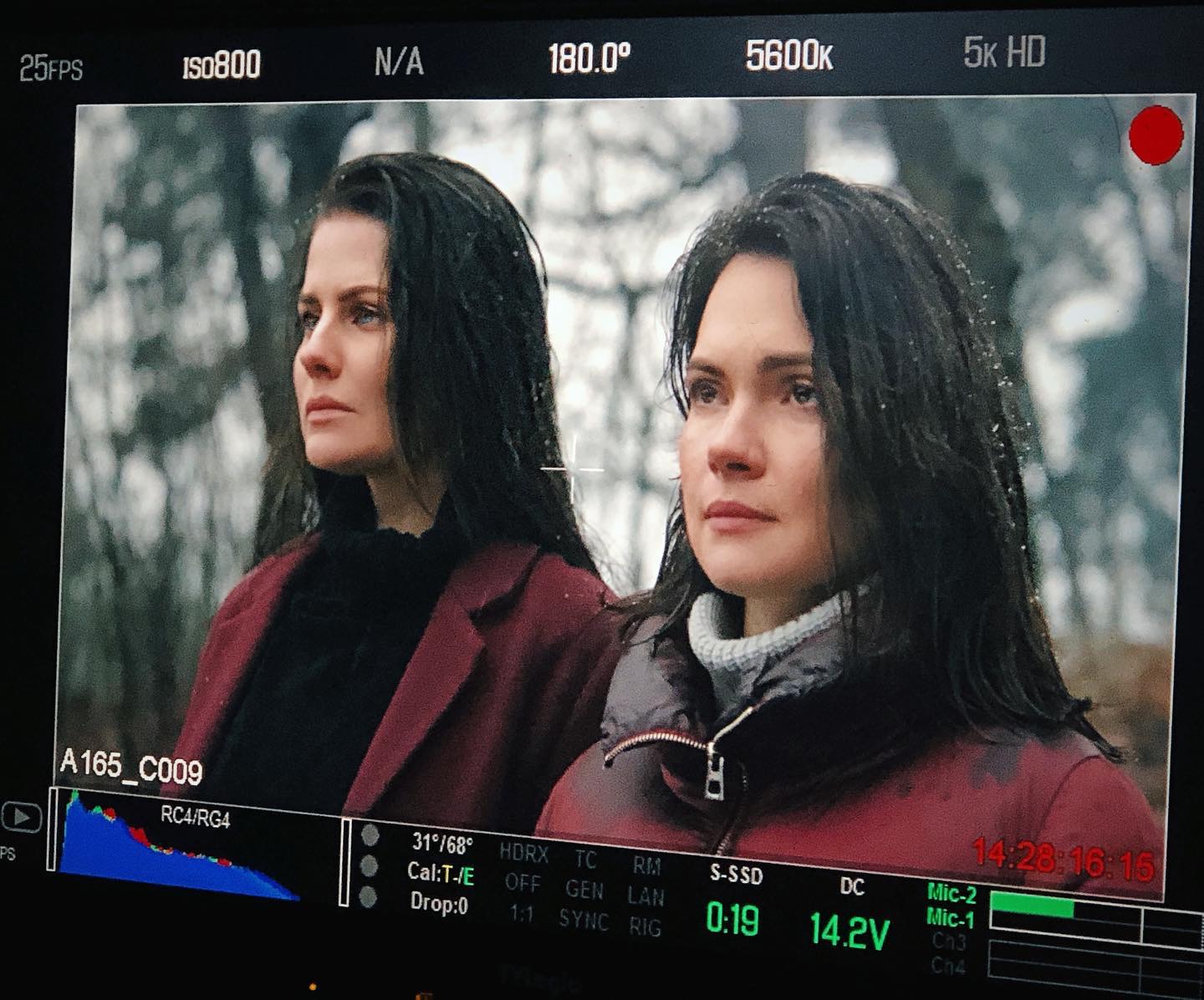 Шукала свій шлях: Катерина Астахова про кар'єру, сім'ю та новий проект "Три сестри"