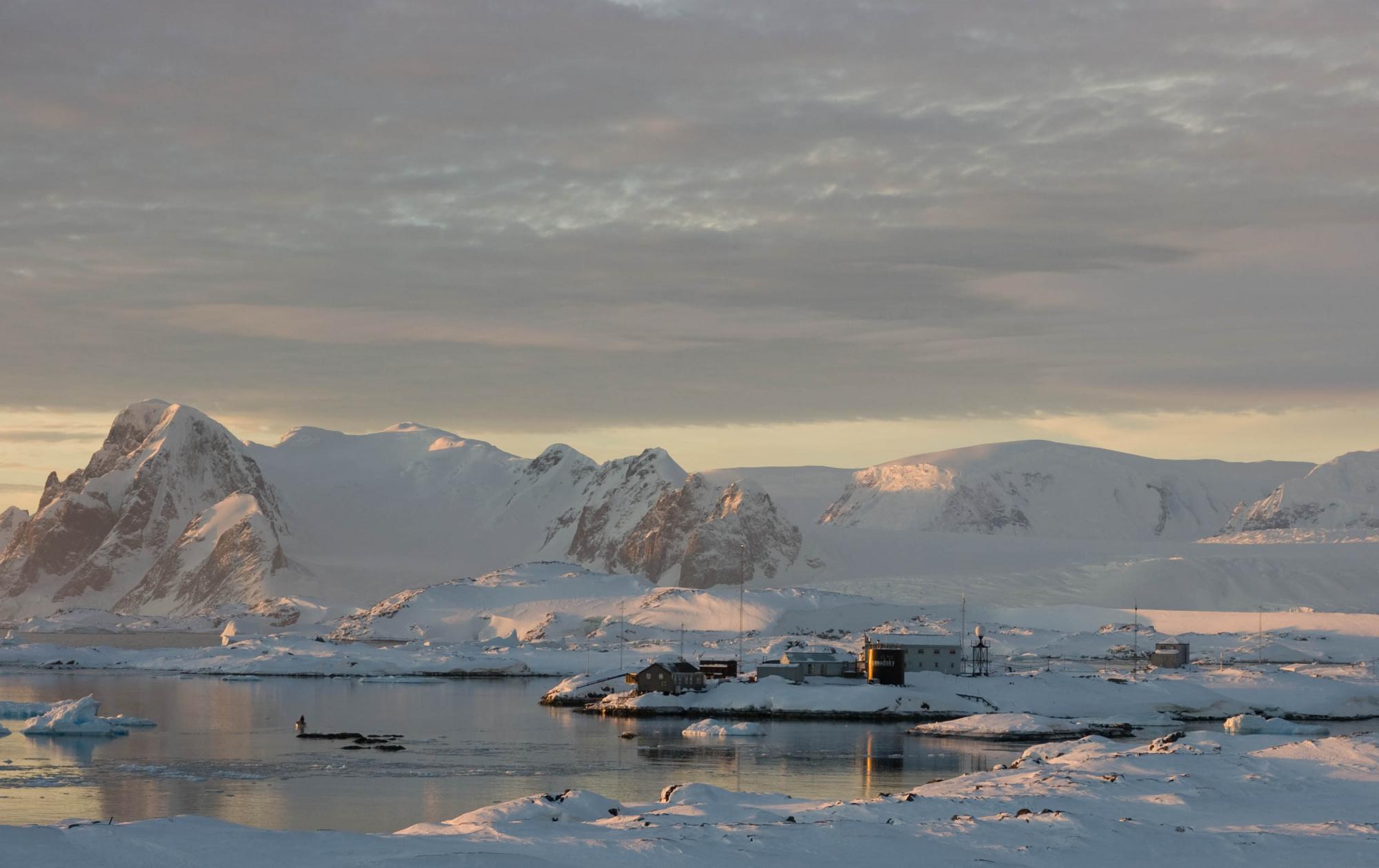 Гордість України: як наші науковці проводять унікальні дослідження в Антарктиді