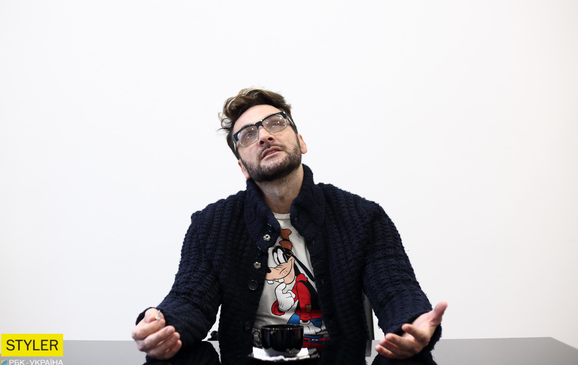 "Собрал чемодан, прилетел и остался!": грек Andreas о переезде в Киев, карьере певца и дружбе с российскими звездами