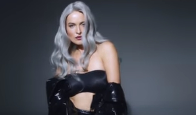 Fetish: Астафьева представила провокационный клип на новую песню