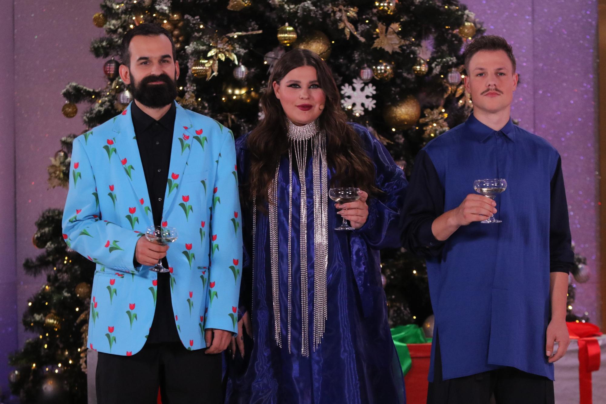 Могилевська, Ребрик, Тарабарова, DZIDZIO та інші розповіли, ким були на новорічних ранках (фото)