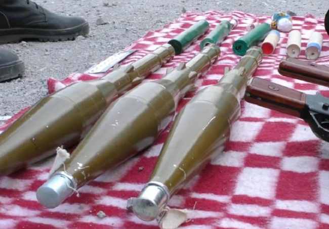 РФ вооружает боевиков оружием, захваченным у военных в Крыму, - Князев