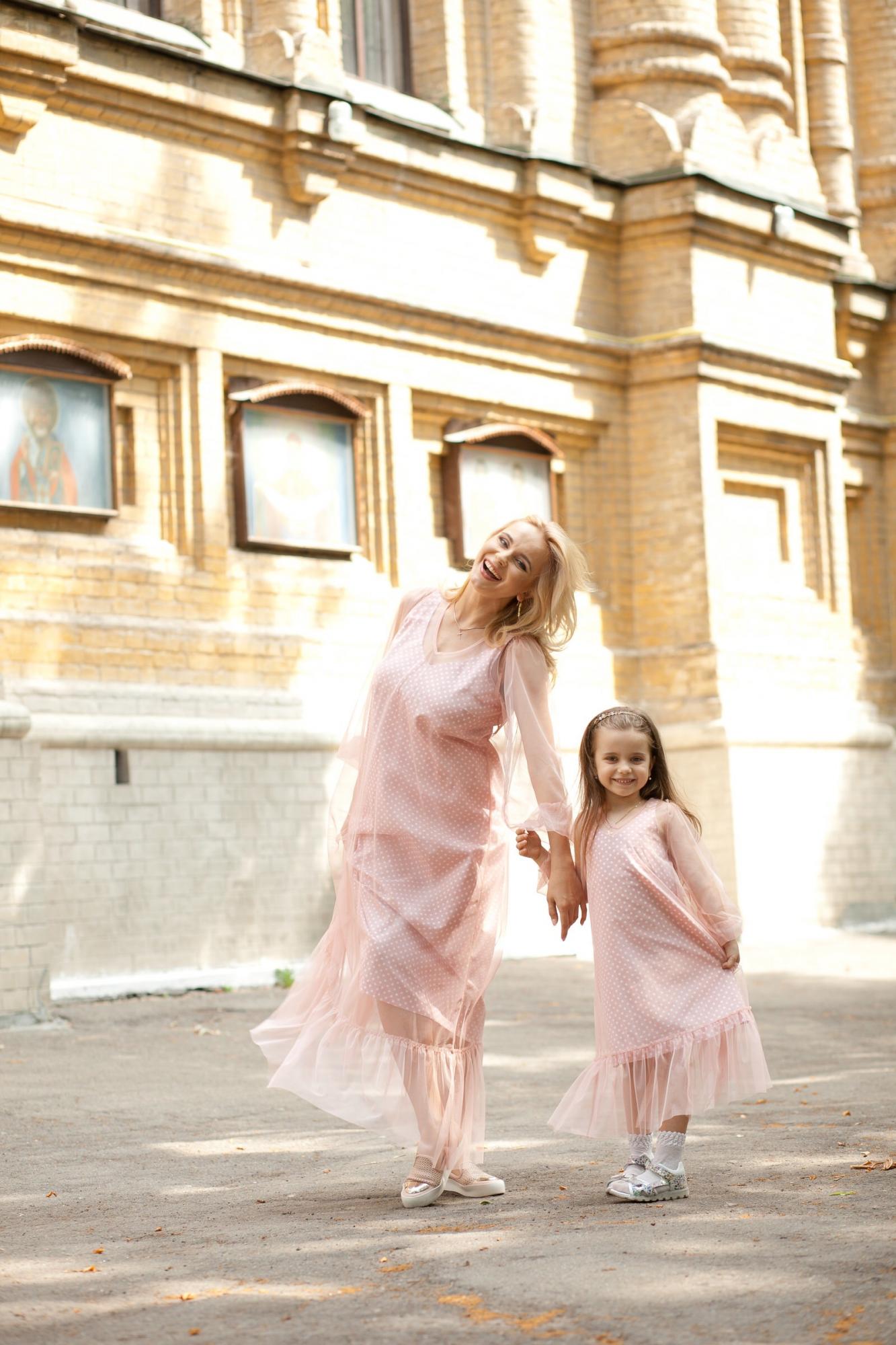 Сама заробляє: Лілія Ребрик розповіла, як вчить 7-річну доньку розпоряджатися грошима