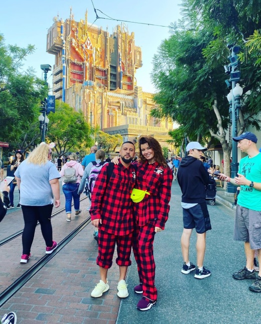 По хорошей традиции: MONATIK признался, как встретит Новый год 2020