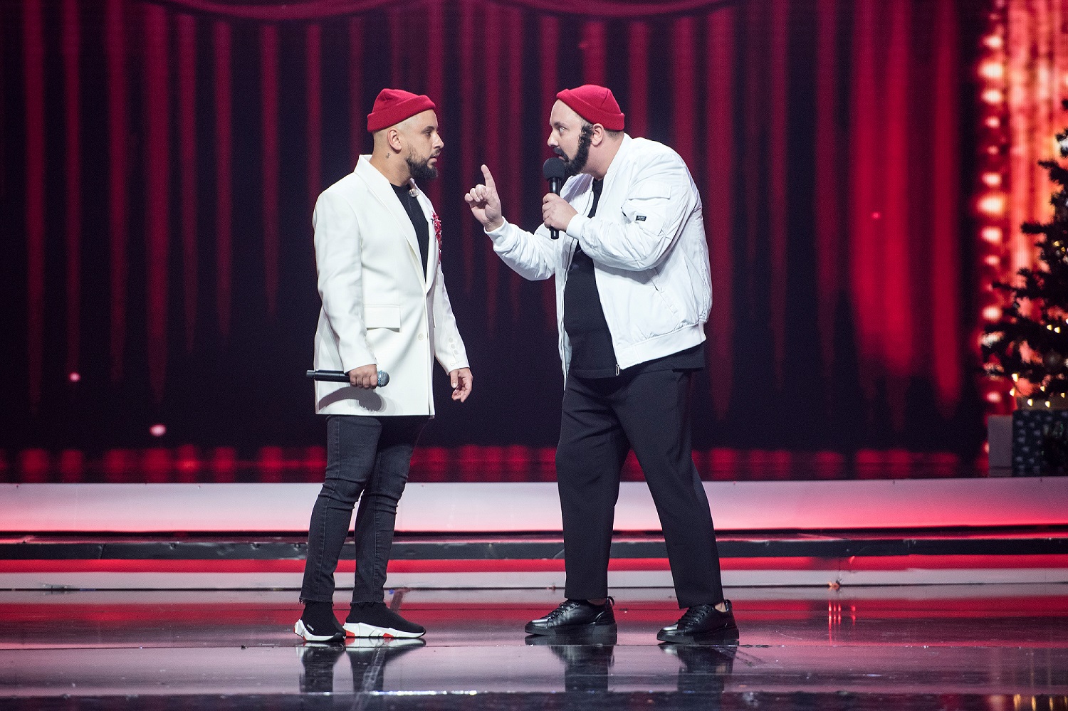 Александр Усик и Евгений Кошевой будут бороться за сердце Елены Кравец в новогоднюю ночь