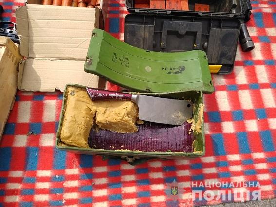 В Нікополі затримали членів банди &quot;Біле братство&quot; та оголосили підозру працівникам поліції