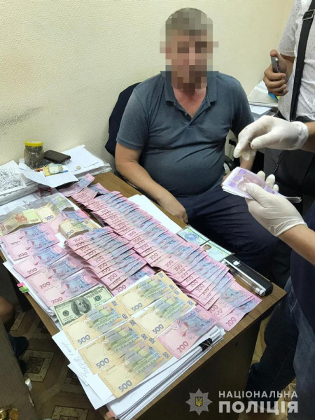 В Одессе задержали чиновников за организацию системы &quot;откатов&quot;