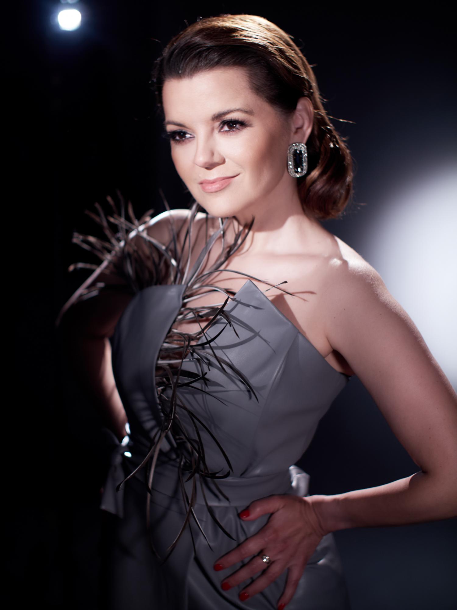 Алла Мазур и Наталья Мосейчук снялись в неожиданных образах: такими вы их еще точно не видели