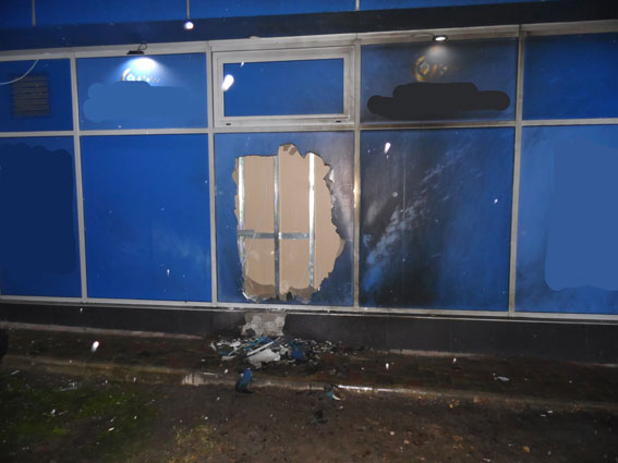 У Рівному невідомі кинули &quot;коктейль Молотова&quot; у приміщення грального закладу