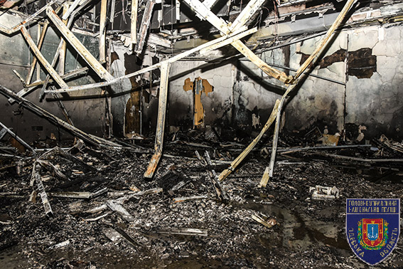 У ТЦ Одеси кинули "коктейль Молотова", є постраждалі