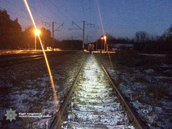 В Ровенской области мужчина попал под поезд