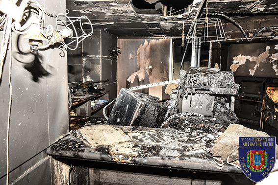 У ТЦ Одеси кинули "коктейль Молотова", є постраждалі