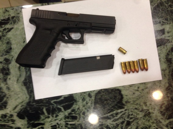 У Києві чоловік застрелився у приміщенні художньої галереї