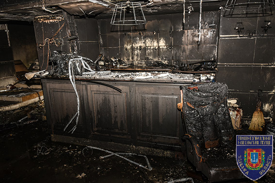 У ТЦ Одеси кинули "коктейль Молотова", є постраждалі