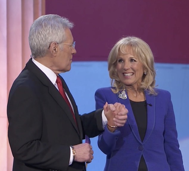 Как менялся стиль Джилл Байден: от учительницы до первой леди