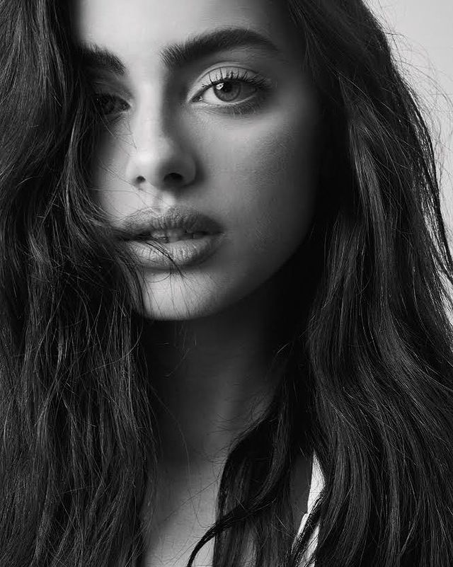 Найкрасивіша дівчина 2020 року зізналася, що її зацькували через зовнішіність